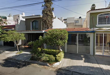 Casa en  Hacienda La Punta 1897, Circunvalación Oblatos, Guadalajara, Jalisco, México