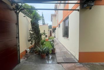 Casa en  Av. Monterrico Sur, Surco, Perú