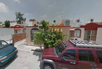 Casa en  Calle Nuez De Palma, Sin Nombre, Irapuato, Guanajuato, México