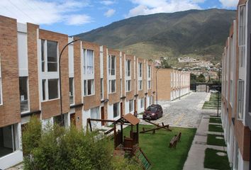 Casa en  Pomasqui Plaza, Manuel Cordova Galarza, Quito, Ecuador