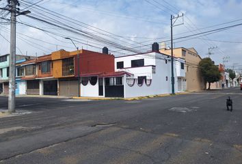 Casa en  Alhelí 555, Mz 001, Delegación San Lorenzo Tepaltitlán I, Residencial Las Flores, San Lorenzo Tepaltitlán, Estado De México, México