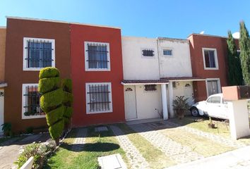 Casa en fraccionamiento en  Residencial Hacienda San Joaquin, Circuito San Joaquin, Barrio Del Calvario, San Juan Cuautlancingo, Puebla, México