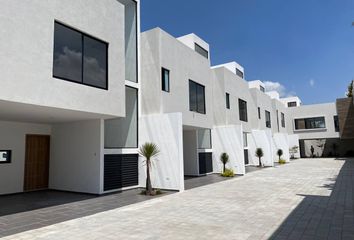 Casa en fraccionamiento en  San Bernardino Tlaxcalancingo, San Andrés Cholula