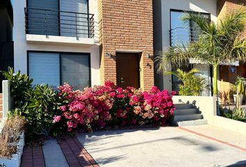 Casa en  Fraccionamiento Villas De Solimar, Camino De Los Yaquis, Country Club, San Carlos, Sonora, México