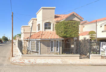 Casa en  31 De Diciembre 701, Lázaro Cárdenas, Mexicali, Baja California, México