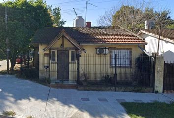 Casa en  Salvador Curutchet 2897, Castelar, Provincia De Buenos Aires, Argentina