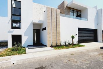 Casa en fraccionamiento en  Nutribionicos Riviera, Fracc. Lomas Diamante, Boca Del Río, Veracruz, México