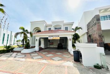 Casa en  Club Real, Marina Mazatlán, Mazatlán, Sinaloa, México