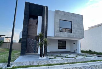 Casa en  Parque Coahuila, Lomas De Angelópolis, San Bernardino Tlaxcalancingo, Puebla, México