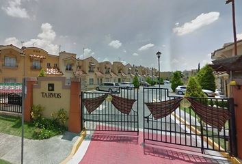 Casa en  Privada Tarvos, Ojo De Agua, Estado De México, México