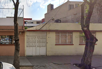 Casa en  Avenida Pirineos 60a, Portales, Ciudad De México, Cdmx, México