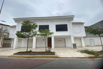 Casa en  Apolinario Gálvez, Machala, Ecuador