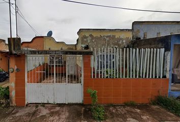 Casa en  Quetzáles 403, Las Arboledas, Fraccionamiento Las Arboledas, Veracruz, México