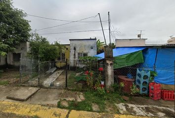 Casa en  Cóndor, Fraccionamiento Los Prados, Veracruz, México