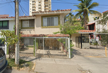 Casa en  Avenida Cruz Lizarraga 1430, Tellería, 82017 Mazatlán, Sinaloa, México