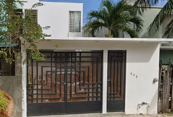 Casa en  Rio Juruena, Villas Riviera, Playa Del Carmen, Quintana Roo, México