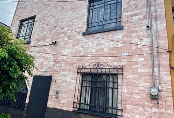 Casa en  Calle José Sotero Castañeda 591, Vista Alegre, Ciudad De México, Cdmx, México