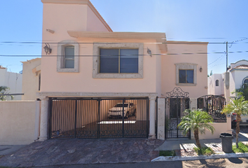 Casa en  Boulevard Lomas De Cortés, Lomas De Cortés, Guaymas, Sonora, México