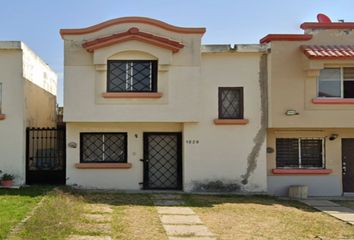 Casa en  C. Río San Lorenzo, Coyula, 45410 Coyula, Jalisco, México