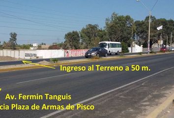 Terreno en  Avenida Fermín Tanguis, Pisco, Perú