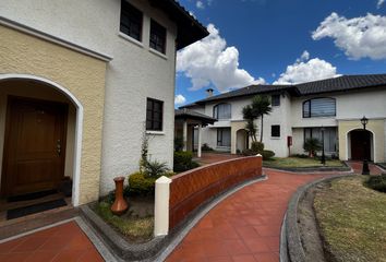 Casa en  El Condado, Quito, Ecuador