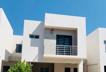 Casa en  Áurea Residencial, Boulevard Camino Del Seri, Hermosillo, Sonora, México