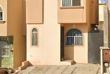 Casa en fraccionamiento en  Las Boquillas, Lomas De La Presa, Tijuana, Baja California, México