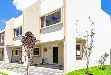 Casa en fraccionamiento en  Tesalia Residencial, Boulevard Altiplano, Lomas De Angelópolis, Iii, Santa Clara Ocoyucan, Puebla, México