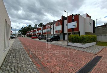 Casa en  Amaguaña, Quito