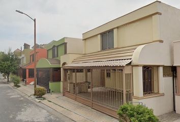 Casa en  Cerrada Del Limonero, Cerradas De Anáhuac Residencial, Cerrada De Anáhuac Residencial, General Escobedo, N.l., México