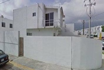 Casa en  Calle Nápoles 10, Nueva España, Valle Primavera, Monterrey, Nuevo León, México