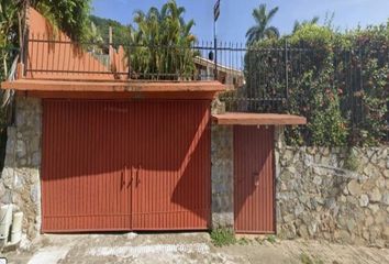 Casa en  Paseo De Las Golondrinas 237, Las Brisas, Ixtapa Zihuatanejo, Guerrero, México