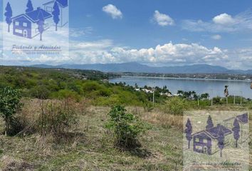 Lote de Terreno en  Tequesquitengo, Morelos, México