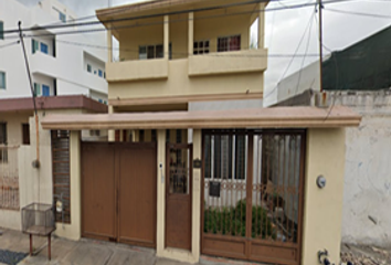 Casa en  Pedro Galindo 109, Lomas Del Roble 1er Sector, San Nicolás De Los Garza, Nuevo León, México