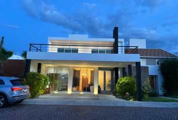 Casa en  Cumbres Del Lago, Santiago De Querétaro, Querétaro, México