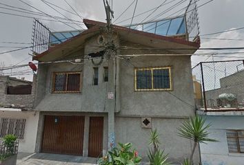 Casa en  Granito De Sal, Benito Juárez, 57709 Cdad. Nezahualcóyotl, Méx., México