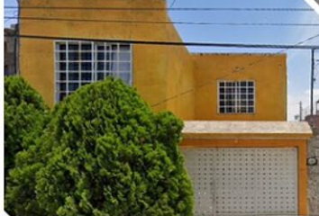 Casa en  Villas De Santiago, Municipio De Querétaro