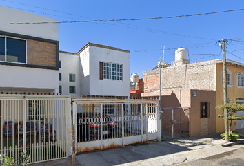 Casa en  Juan A. Mateos 3924, Los Arrayanes, Guadalajara, Jalisco, México