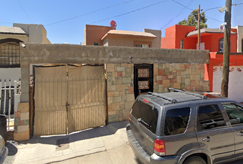 Casa en  Prof. Eduardo Zamora 1619, Magisterial, Ensenada, Baja California, México