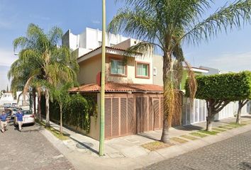 Casa en  Rinconada Del Camichin, Real De Valdepeñas, Zapopan, Jalisco, México