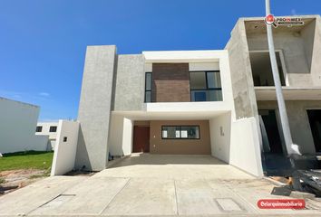 Casa en fraccionamiento en  Boca Del Rio - Córdoba, El Dorado, Veracruz, México