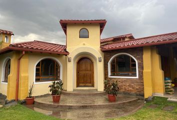 Casa en  Guangopolo, Quito