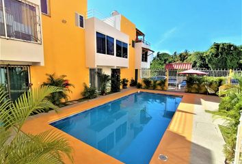 Casa en condominio en  Calle Nacional Zihuatanejo - Lázaro Cárdenas, Ixtapa, Zihuatanejo De Azueta, Guerrero, Mex