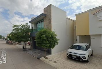 Casa en  Bosque Del Roble, Culiacán, Sinaloa, México