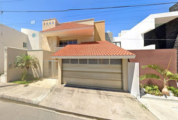 Casa en  Calle Peto 493, Costa De Oro, Veracruz, México