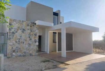 Casa en  Pueblo Cholul, Mérida, Yucatán