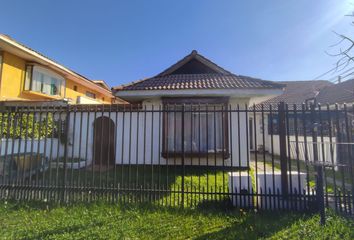 Casa en  Peñalolén, Provincia De Santiago