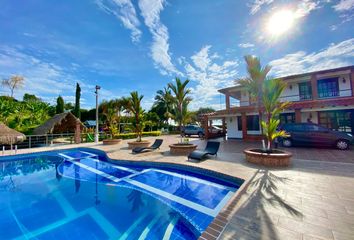 Villa-Quinta en  La Voragine, Cali, Valle Del Cauca, Colombia