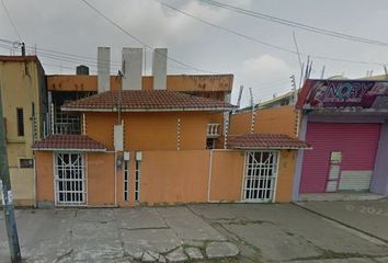 Casa en  Av 18 De Octubre, Chapala, Minatitlán, Veracruz De Ignacio De La Llave, México