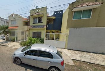 Casa en  Guadalupe Sarmiento, Primero De Mayo Sur, Veracruz, México